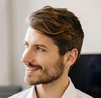 Retrato de Michael Brennan, CTO, líder en tecnología fintech y cripto